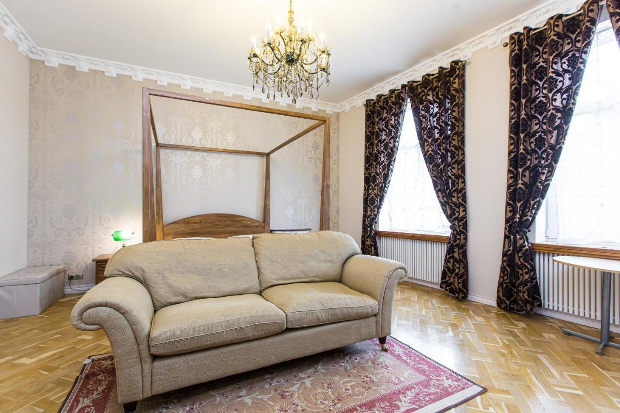 Австрійська Квартира В Центрі На Вулиці Михальчука 5 利沃夫 外观 照片
